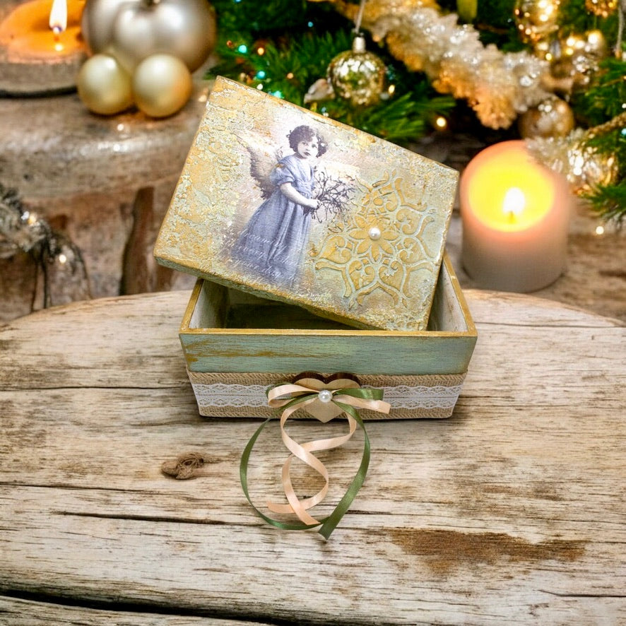 Vintage box Angel